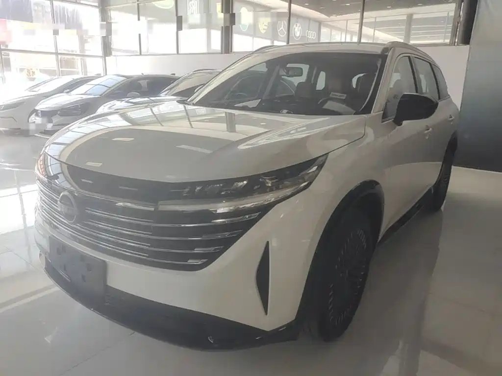 Nissan Teramont 2026 — фото 1 из 5