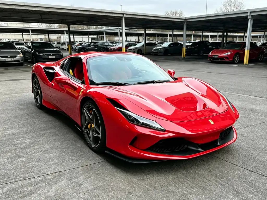 Ferrari F8 2023 — фото 1 из 5