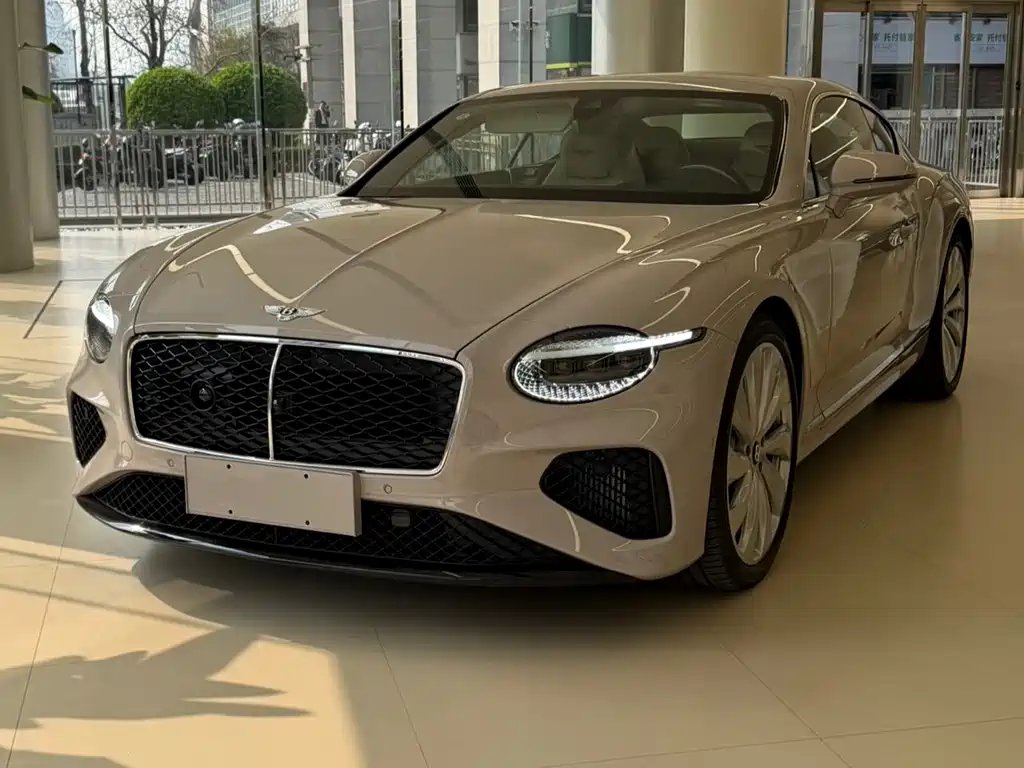 Bentley Continental PHEV 0 — фото 1 из 5