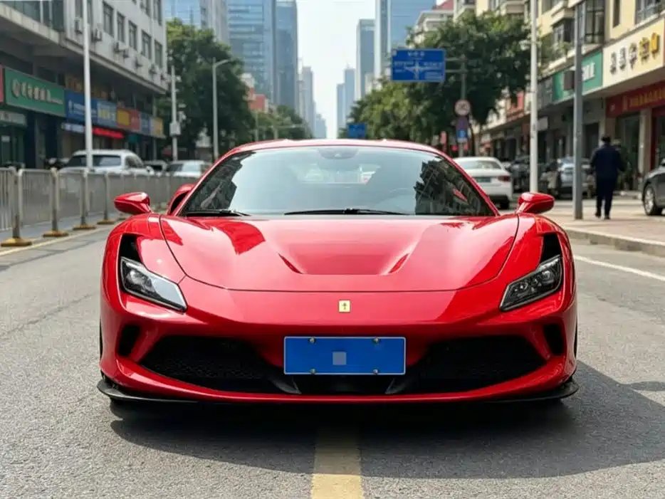 Ferrari F8 2021 — фото 1 из 4