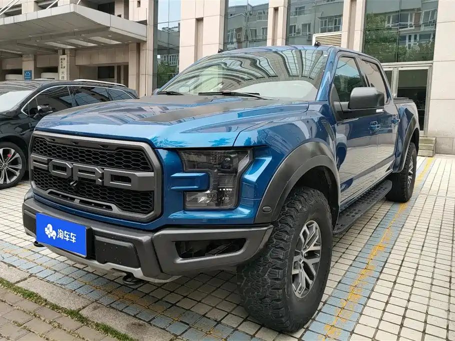 Ford F-150 Raptor 2018 — фото 1 из 5