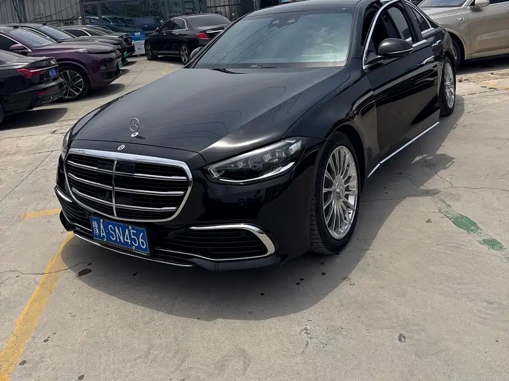 Mercedes-Benz S-Class 2025 — фото 1 из 5