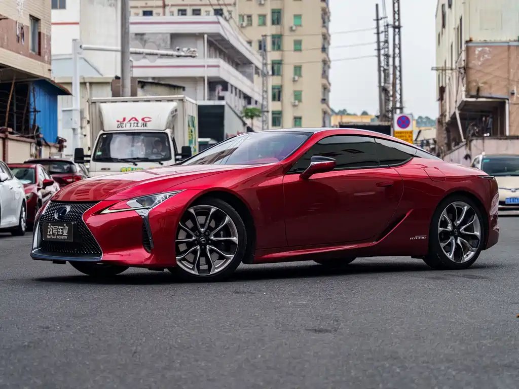 Lexus LC 2019 — фото 1 из 5