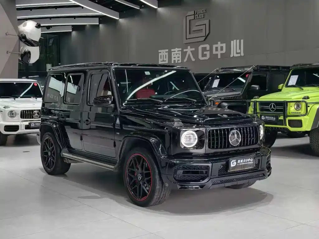 Mercedes-Benz G-Class 2019 — фото 1 из 5