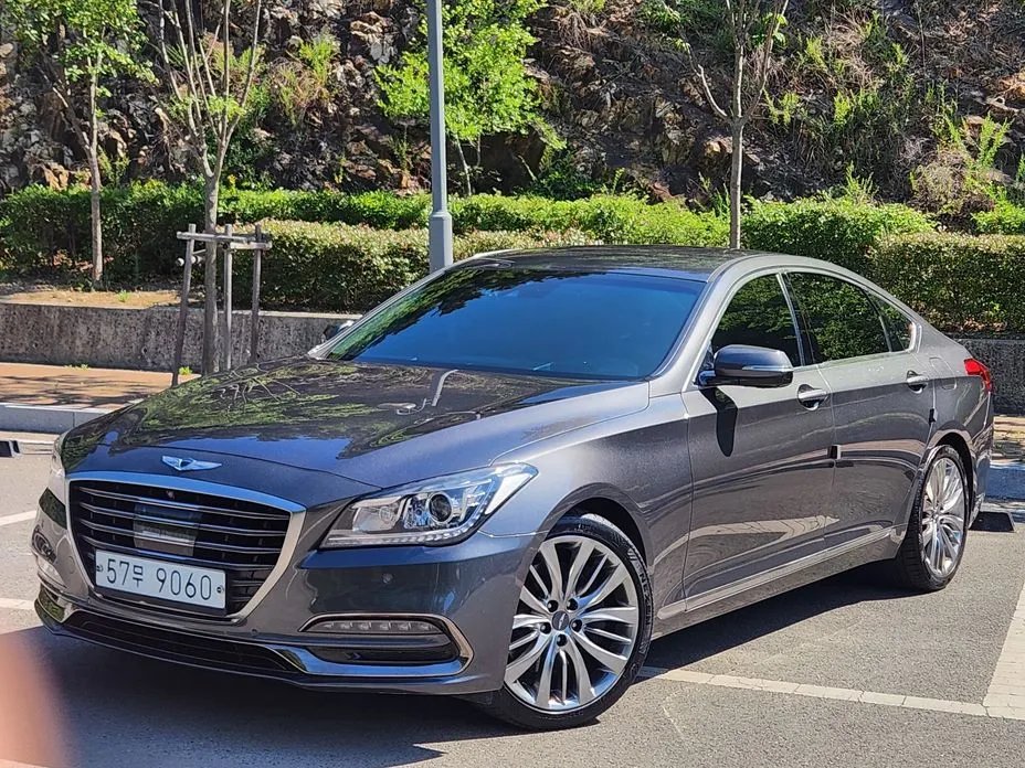 Genesis G80 2019 — фото 1 из 5