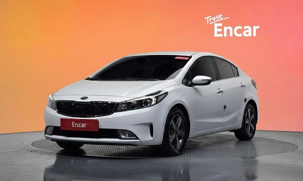 Kia K3 2018 — фото 1 из 29