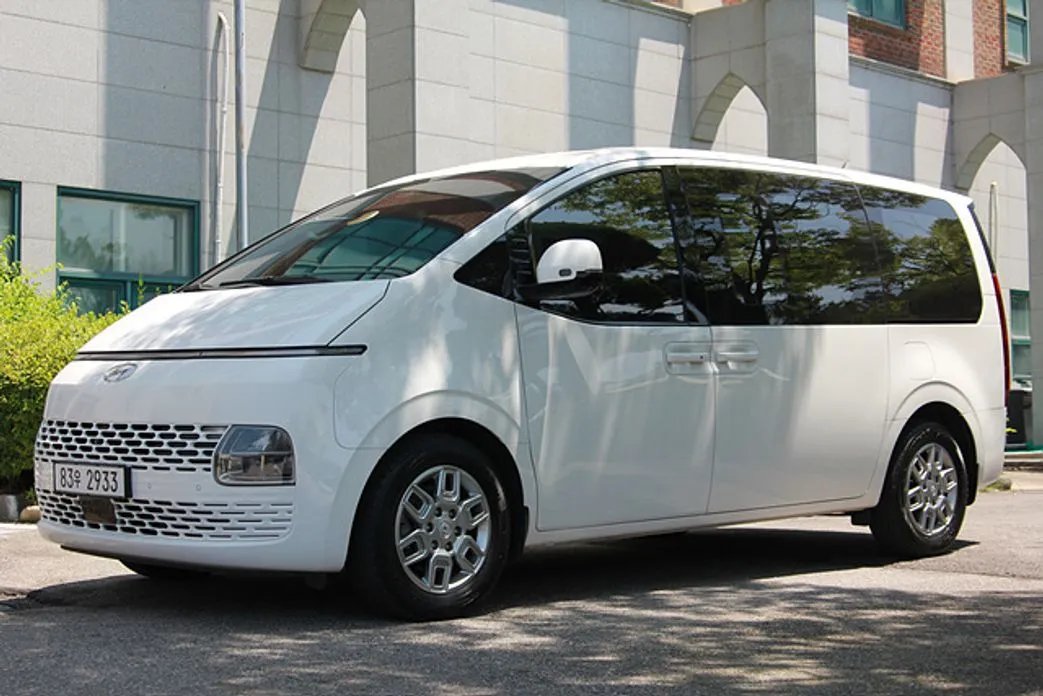 Hyundai Staria 2022 — фото 1 из 5