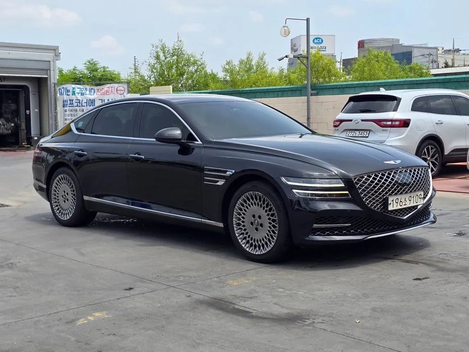 Genesis G80 2021 — фото 1 из 5
