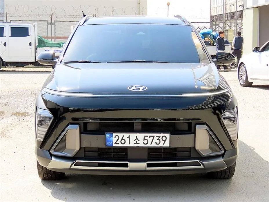 Hyundai Kona 2023 — фото 1 из 5