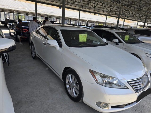 Lexus ES V Рестайлинг 2010