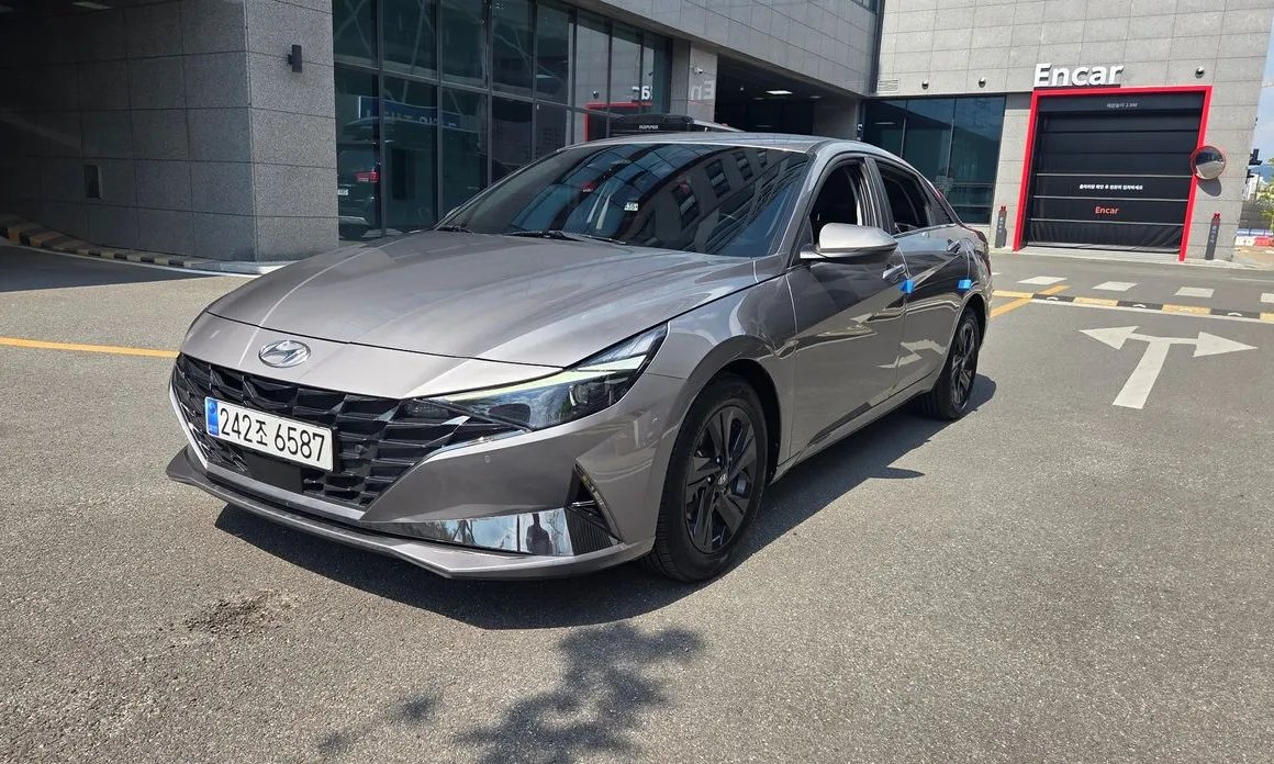 Hyundai AVANTE 2022 — фото 1 из 5