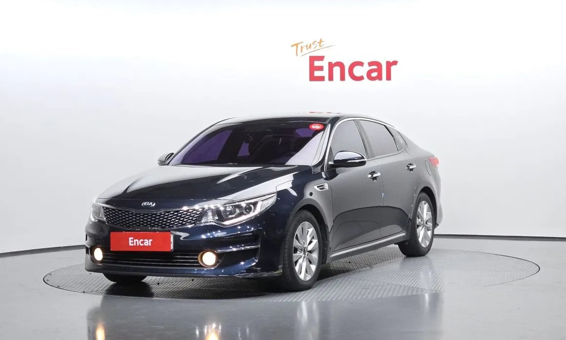 Kia K5 2016 — фото 1 из 20