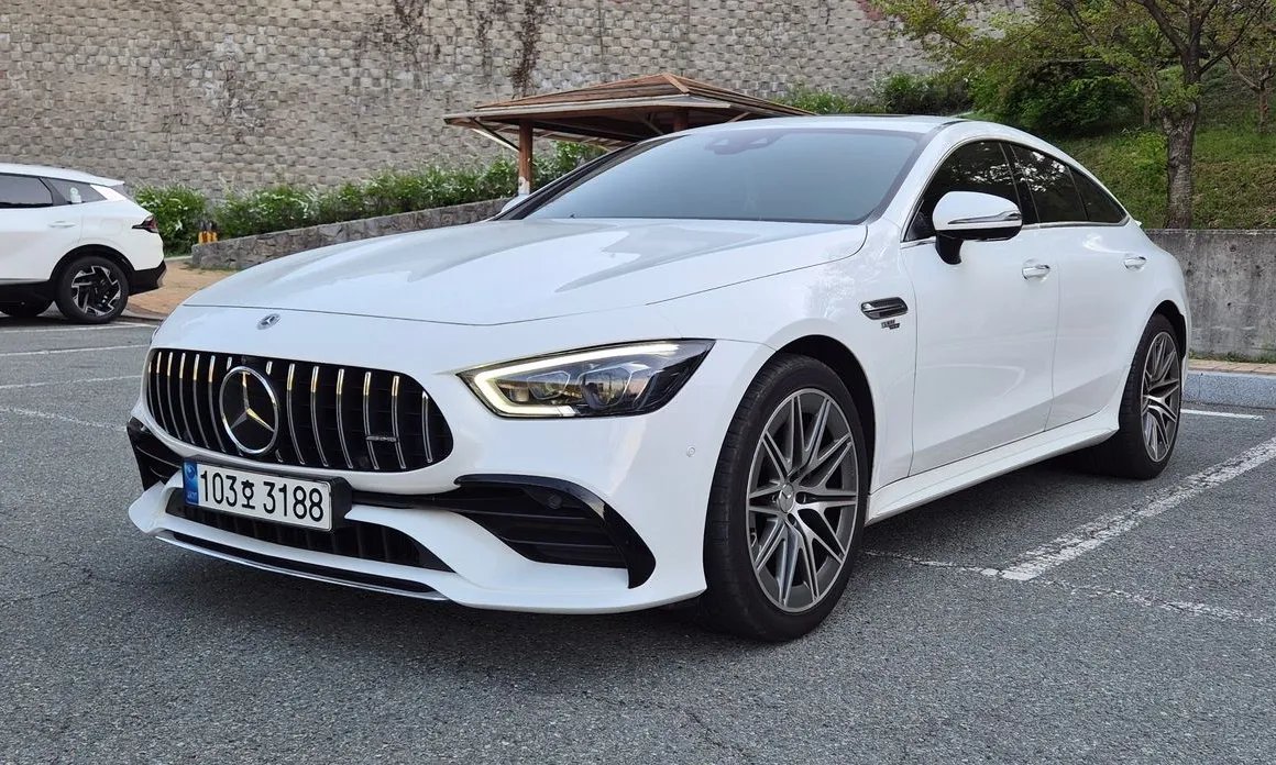 Mercedes-Benz AMG GT 2022 — фото 1 из 5