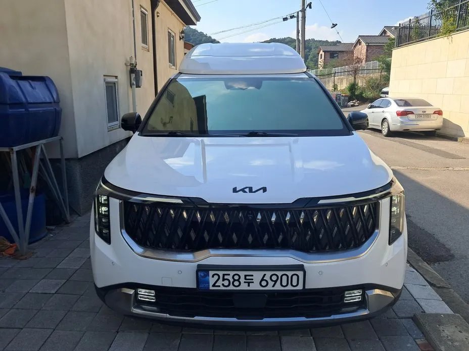 Kia Carnival 2025 — фото 1 из 5