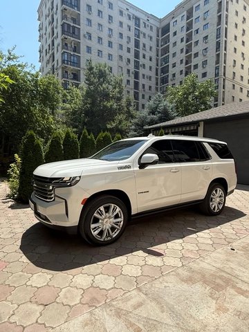 Chevrolet Tahoe V 2022 — фото 1 из 5