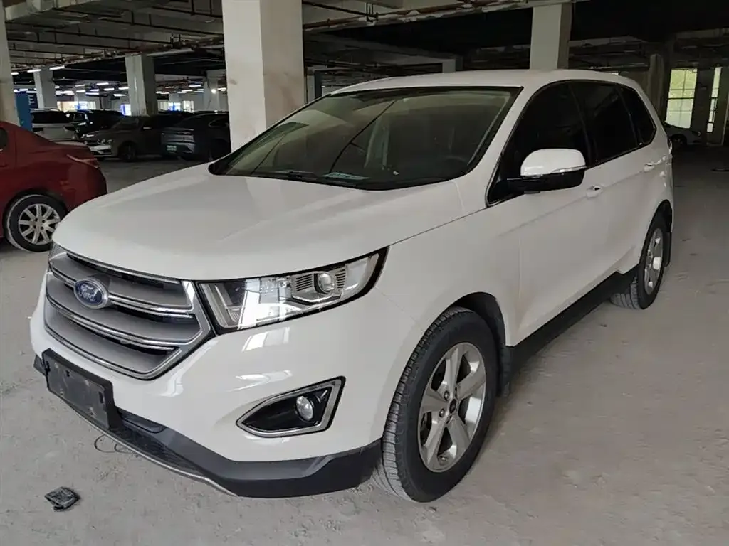 Ford Edge 2016 — фото 1 из 25