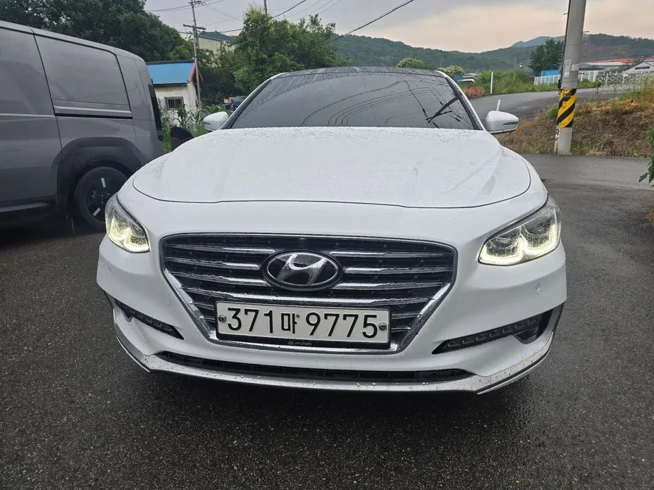 Hyundai Grandeur 2018 — фото 1 из 5