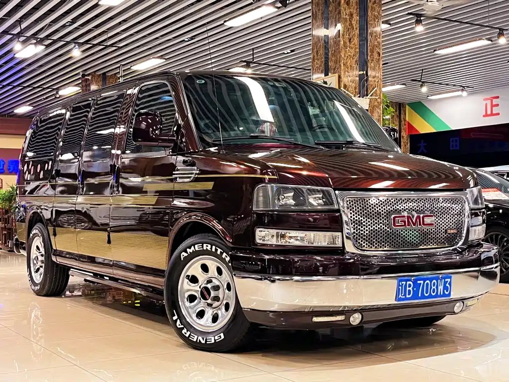 GMC Savana 2017