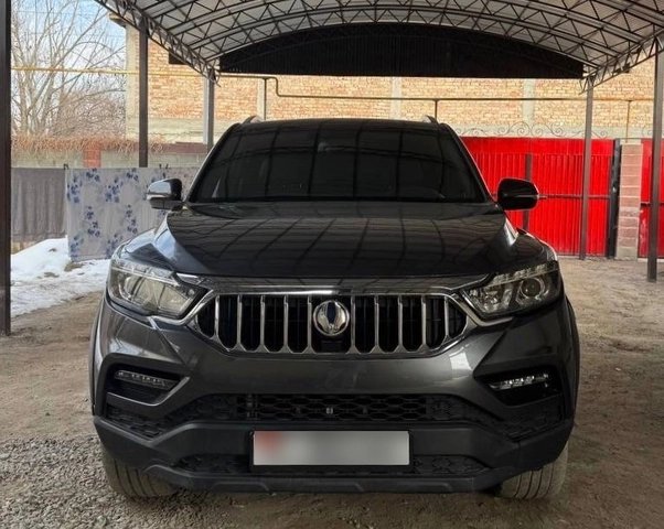 SsangYong Rexton Sports I 2019 — фото 1 из 5