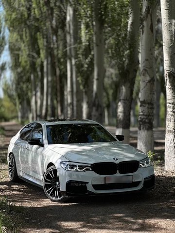 BMW 5 серии VII (G30/G31) 2017 — фото 1 из 5
