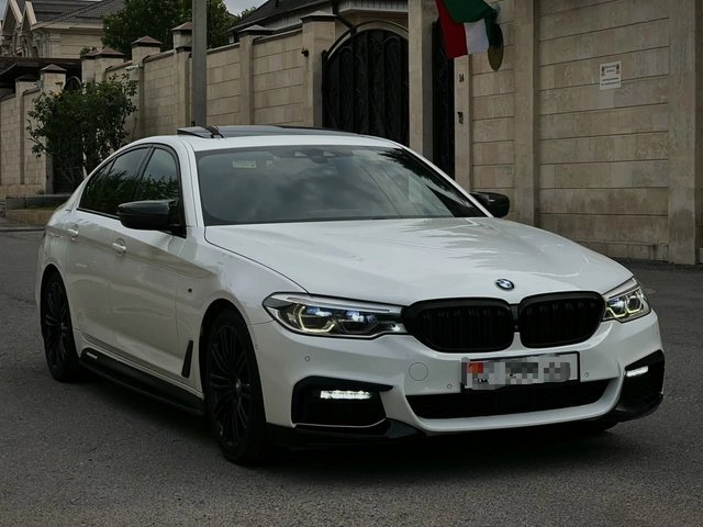 BMW 5 серии VII (G30/G31) 2019 — фото 1 из 5