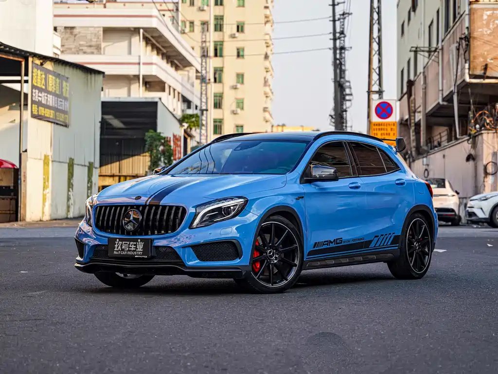 Mercedes-Benz GLA AMG 2017