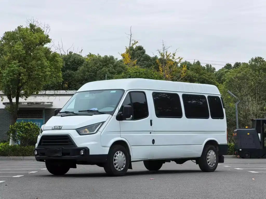 JMC Tesla 2020