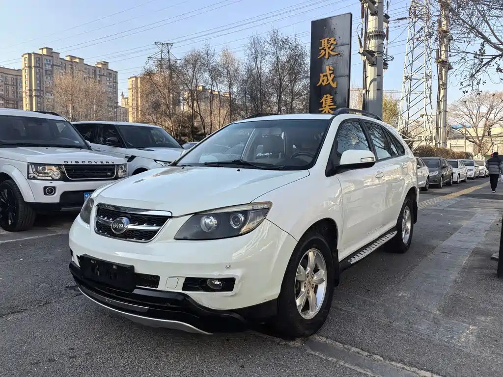 BYD S6 2013