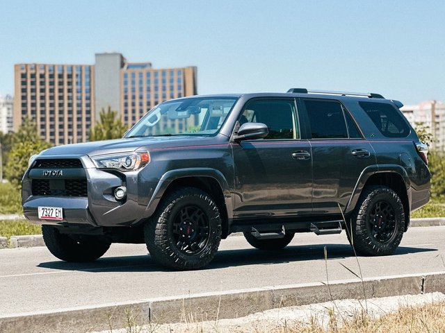 Toyota 4Runner V Рестайлинг 2020