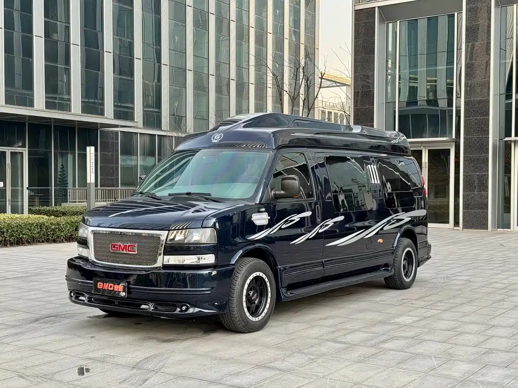 GMC Savana 2015