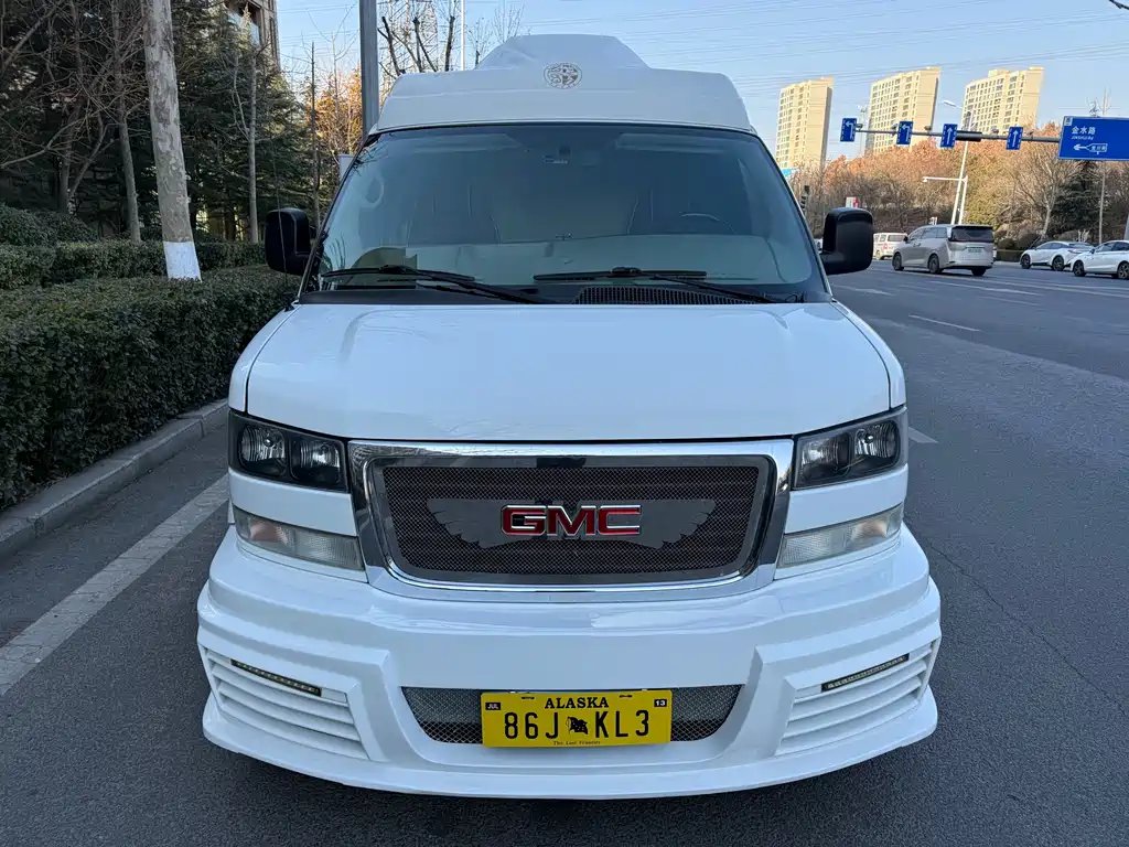 GMC Savana 2017