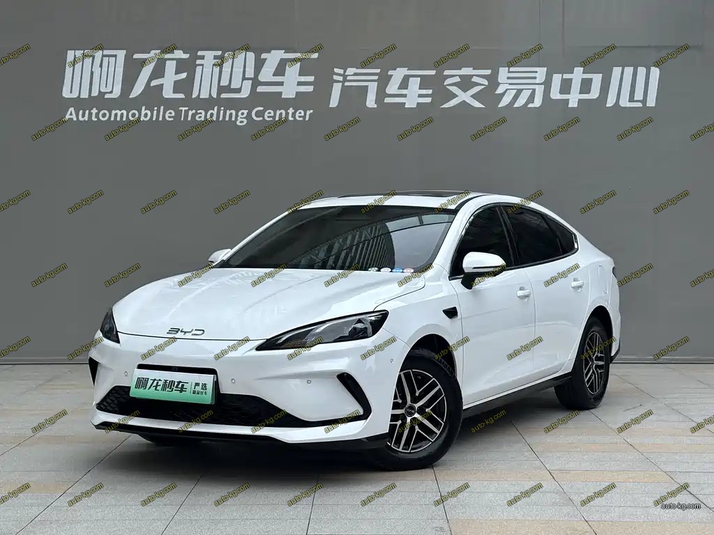 BYD Seal 05 DM-i 2025