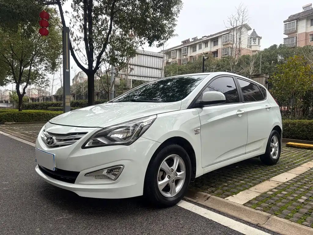 Hyundai Ruiyi 2015 — фото 1 из 5