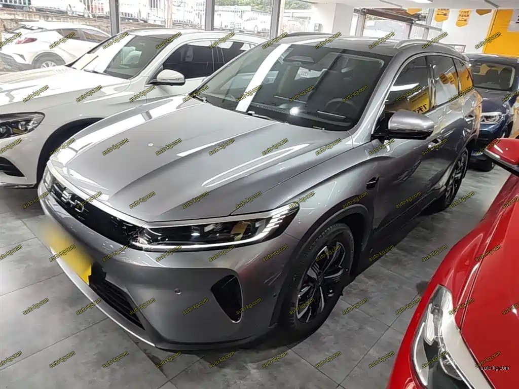 BYD Seal 05 DM-i 2025