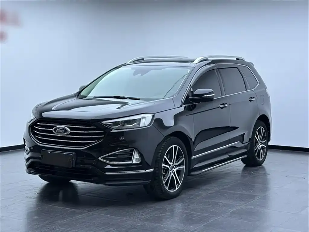 Ford Edge 2020 — фото 1 из 12