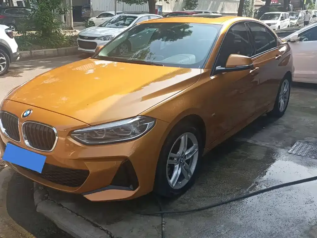 BMW 1 Series 2020 — фото 1 из 5