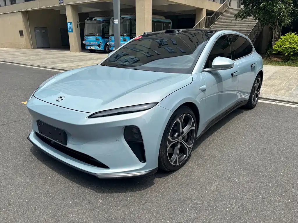 NIO ET5T 2024 — фото 1 из 5