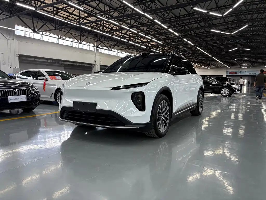 NIO ES6 2024 — фото 1 из 5