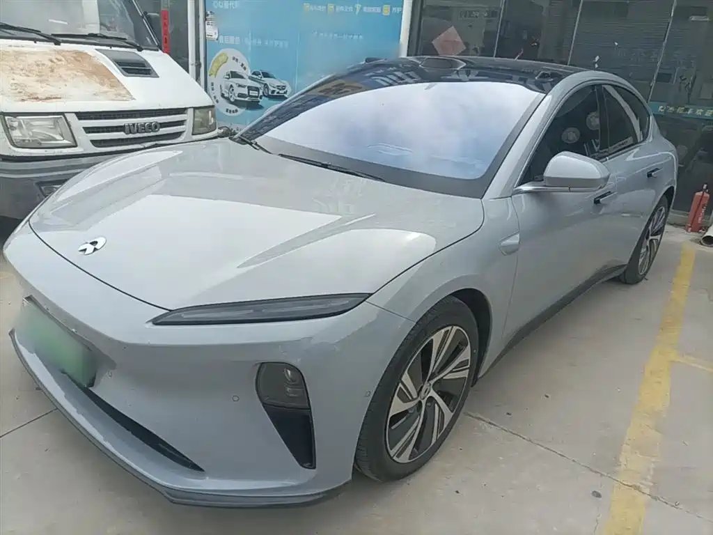 NIO ET5 2024 — фото 1 из 5