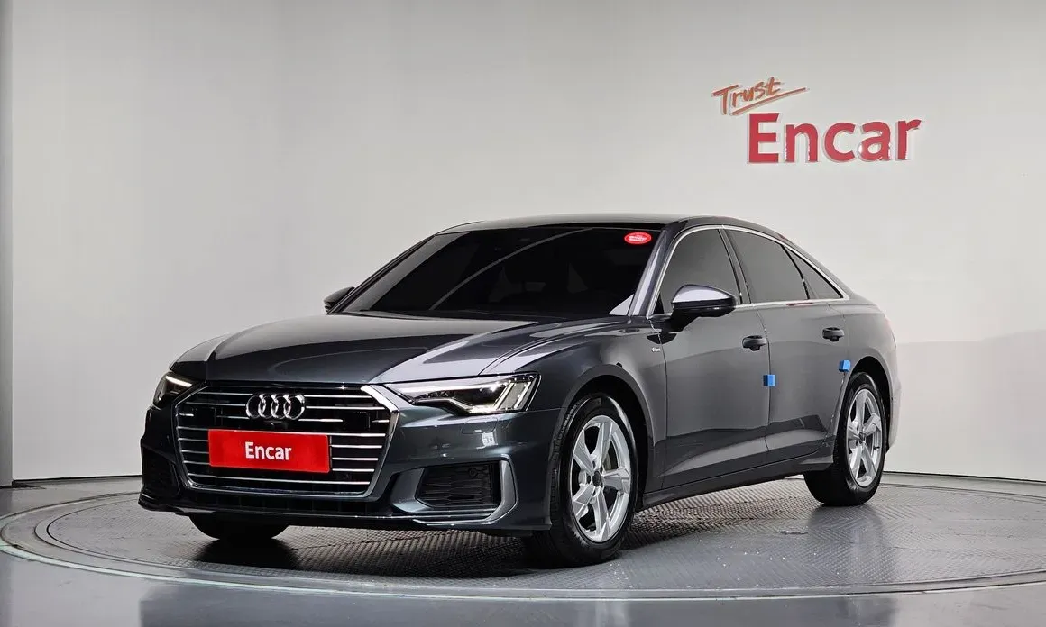 Audi A6 2020 — фото 1 из 5