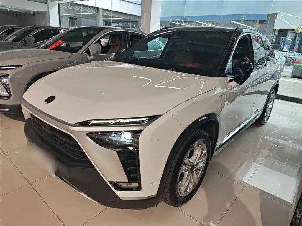 NIO ES8 2022 — фото 1 из 5