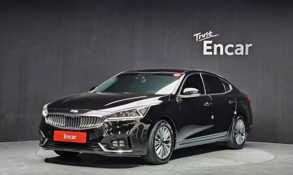 Kia K7 2018 — фото 1 из 20