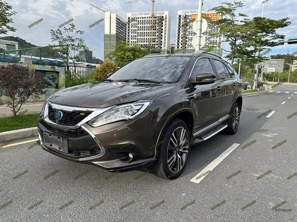 BYD Tang New Energy 2017