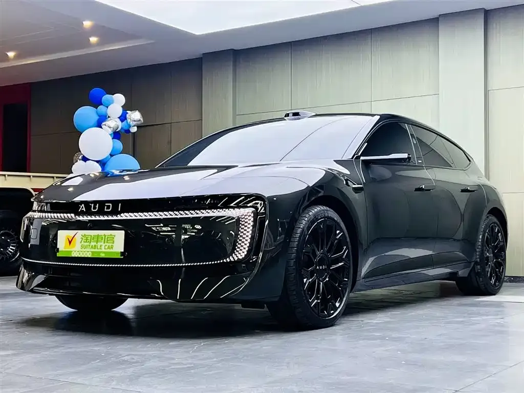 Audi AudiE5 Sportback 2025 — фото 1 из 15