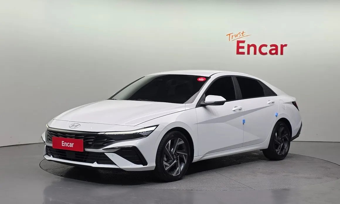 Hyundai AVANTE 2024 — фото 1 из 5