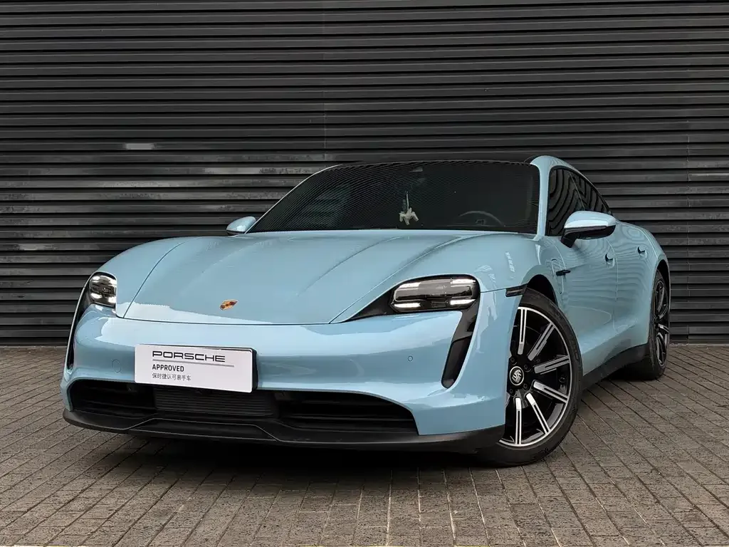 Porsche Taycan 2021 — фото 1 из 5