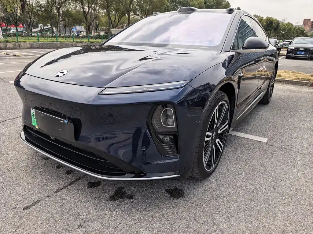 NIO ET9 2025
