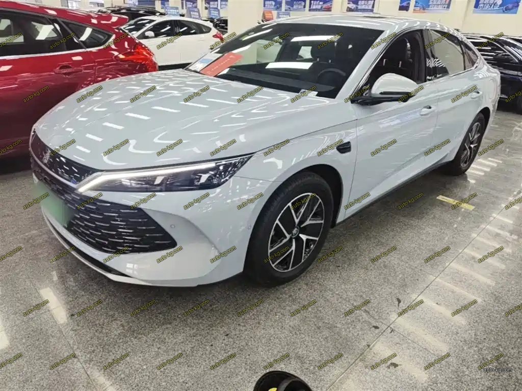 BYD Qin L 2025