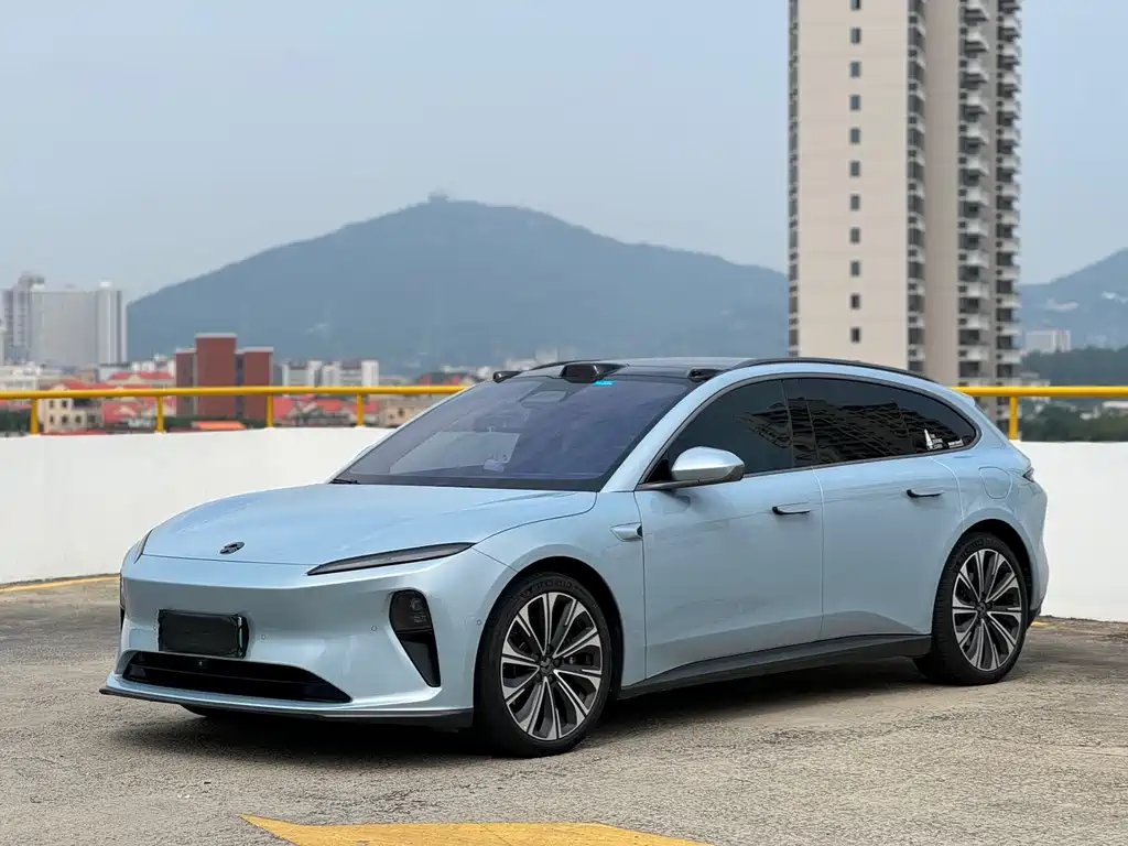 NIO ET5T 2024 — фото 1 из 5