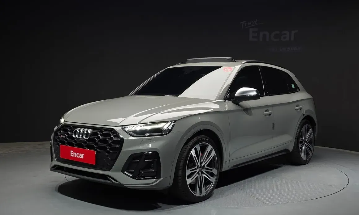 Audi SQ5 2021 — фото 1 из 33